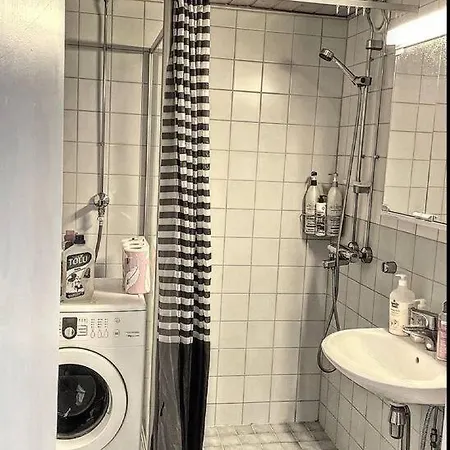 Stylish Near Metro. דירה