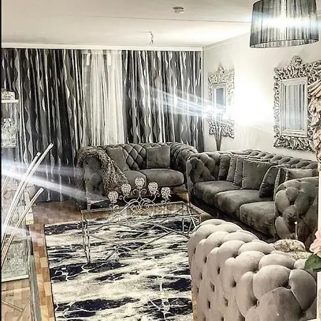Stylish Near Metro. * אספו